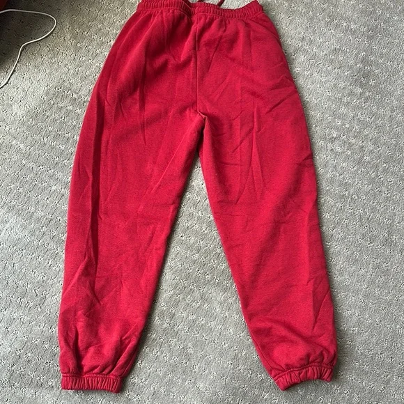 Maruchan Cup o Noodles Ramen Warm Wishes Red Sweatpants Joggers sz M - Picture 5 of 5